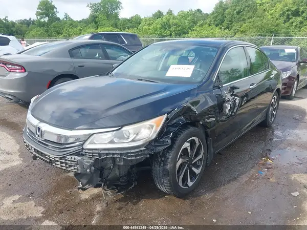 1HGCR3F04HA037121 2017 HONDA ACCORD - Image 2