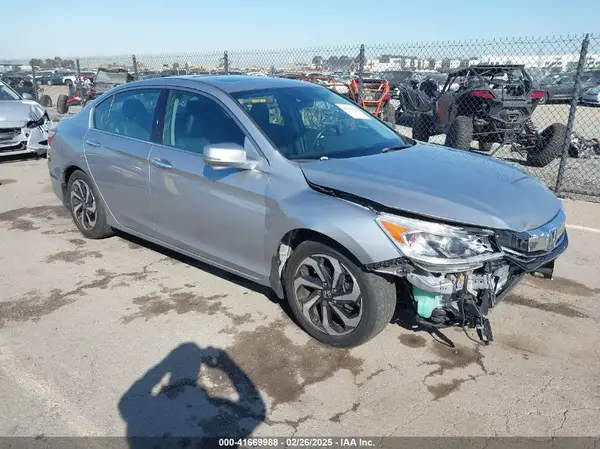 1HGCR3F04HA037989 2017 HONDA ACCORD - Image 1