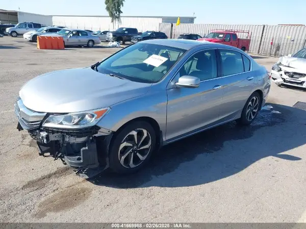 1HGCR3F04HA037989 2017 HONDA ACCORD - Image 2