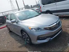 1HGCR3F04HA040200 2017 HONDA ACCORD