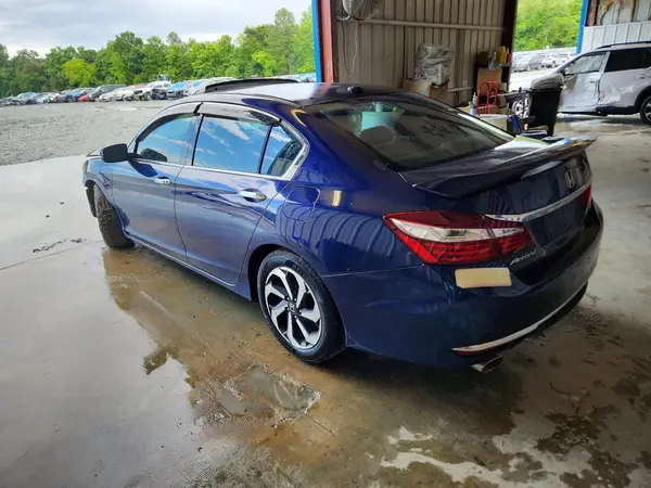 1HGCR3F04HA041640 2017 HONDA ACCORD - Image 2