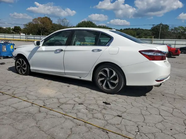 1HGCR3F05HA022661 2017 HONDA ACCORD - Image 2