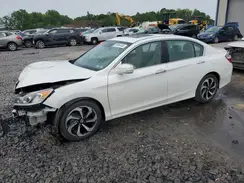 1HGCR3F05HA033689 2017 HONDA ACCORD