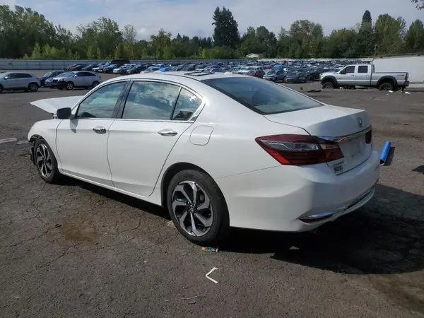 1HGCR3F06GA002305 2016 HONDA ACCORD - Image 2