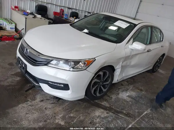 1HGCR3F06GA007195 2016 HONDA ACCORD - Image 2