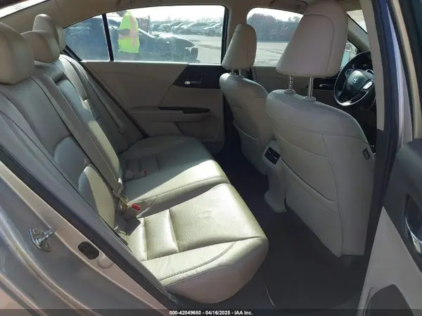 1HGCR3F06GA008329 2016 HONDA ACCORD - Image 8