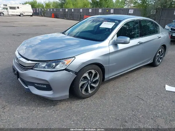 1HGCR3F06GA008394 2016 HONDA ACCORD - Image 2