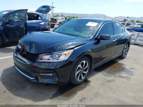 1HGCR3F06GA008606 2016 HONDA ACCORD - Image 2