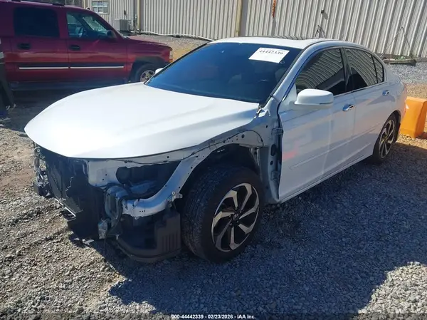 1HGCR3F06GA033716 2016 HONDA ACCORD - Image 2