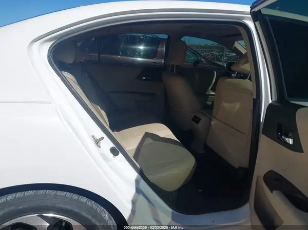 1HGCR3F06GA033716 2016 HONDA ACCORD - Image 8
