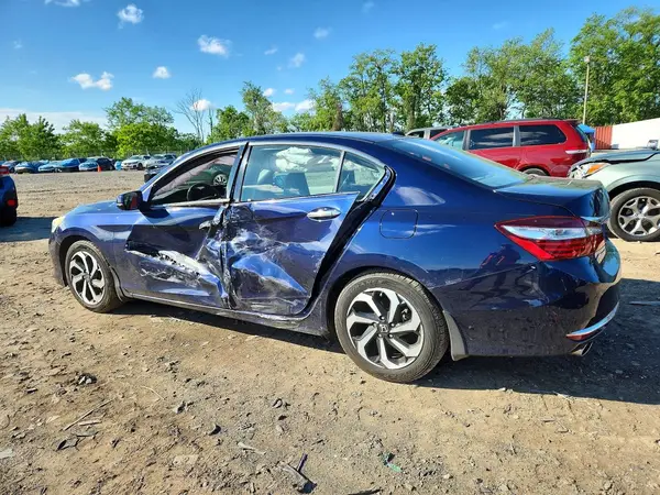 1HGCR3F06HA023477 2017 HONDA ACCORD - Image 2