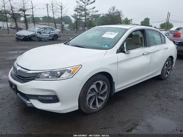 1HGCR3F07GA002345 2016 HONDA ACCORD - Image 2