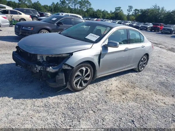 1HGCR3F07GA012633 2016 HONDA ACCORD - Image 2