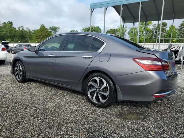 1HGCR3F07HA015713 2017 HONDA ACCORD - Image 2