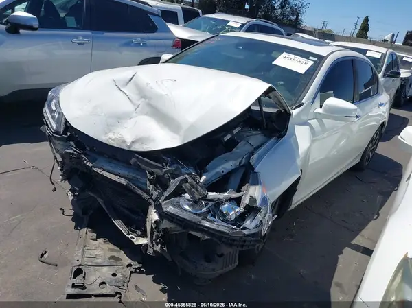 1HGCR3F08GA012463 2016 HONDA ACCORD - Image 2