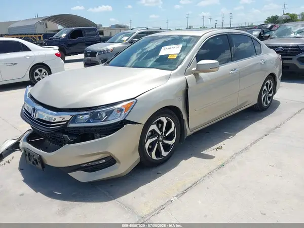 1HGCR3F08GA015783 2016 HONDA ACCORD - Image 2