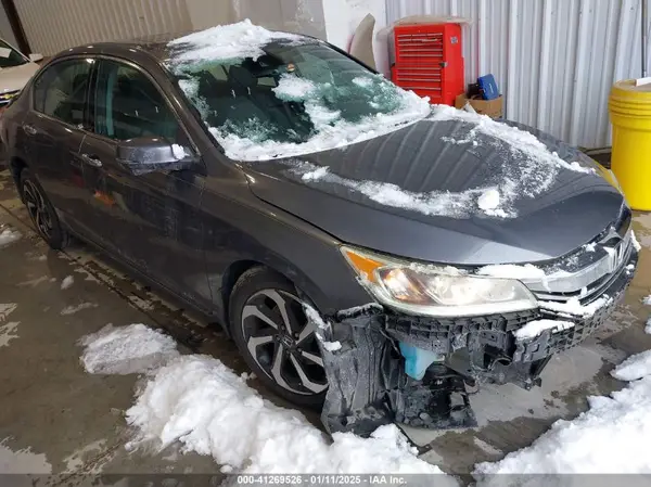 1HGCR3F08GA018246 2016 HONDA ACCORD - Image 1