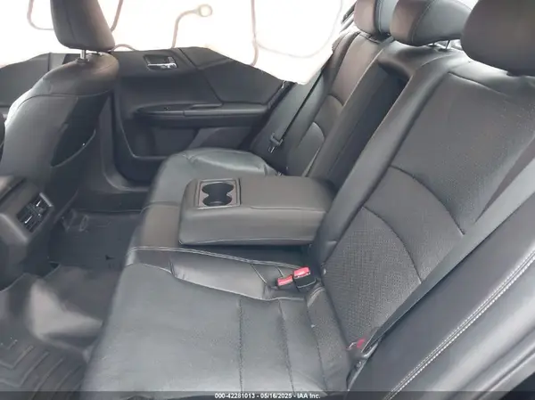 1HGCR3F08GA022944 2016 HONDA ACCORD - Image 8