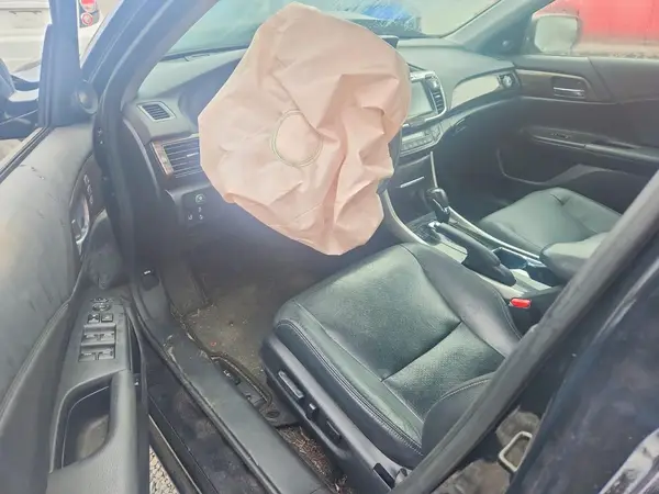 1HGCR3F08GA026220 2016 HONDA ACCORD - Image 8