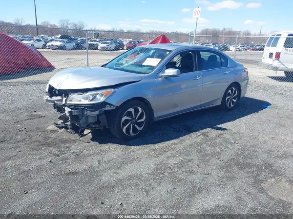 1HGCR3F08GA033443 2016 HONDA ACCORD - Image 2