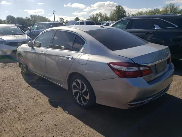 1HGCR3F08HA029264 2017 HONDA ACCORD - Image 2