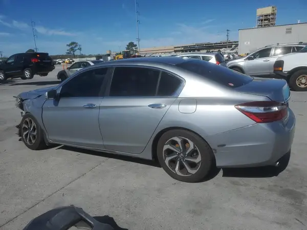 1HGCR3F08HA043875 2017 HONDA ACCORD - Image 2