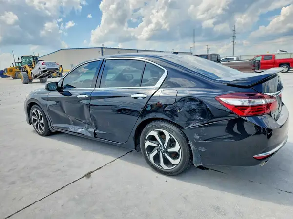 1HGCR3F09GA002086 2016 HONDA ACCORD - Image 2