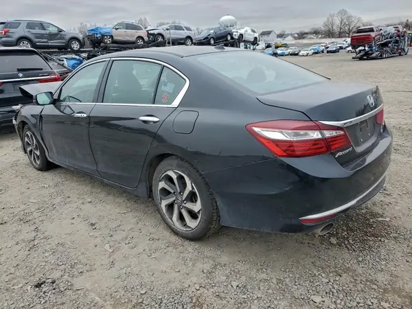 1HGCR3F09HA000680 2017 HONDA ACCORD - Image 2