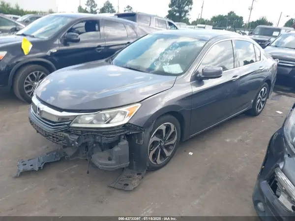 1HGCR3F09HA005457 2017 HONDA ACCORD - Image 2