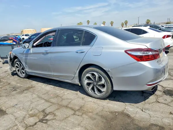 1HGCR3F09HA005538 2017 HONDA ACCORD - Image 2