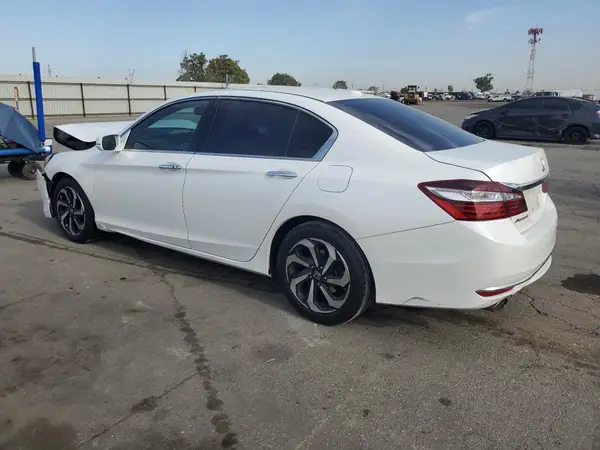 1HGCR3F09HA019651 2017 HONDA ACCORD - Image 2