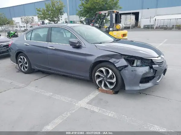 1HGCR3F09HA027703 2017 HONDA ACCORD - Image 1