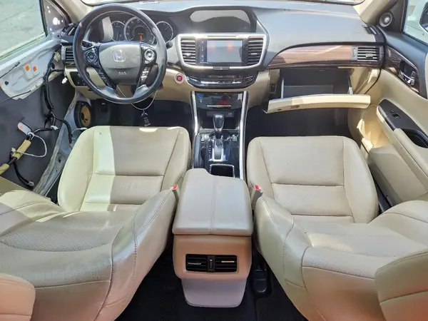1HGCR3F0XGA016157 2016 HONDA ACCORD - Image 8