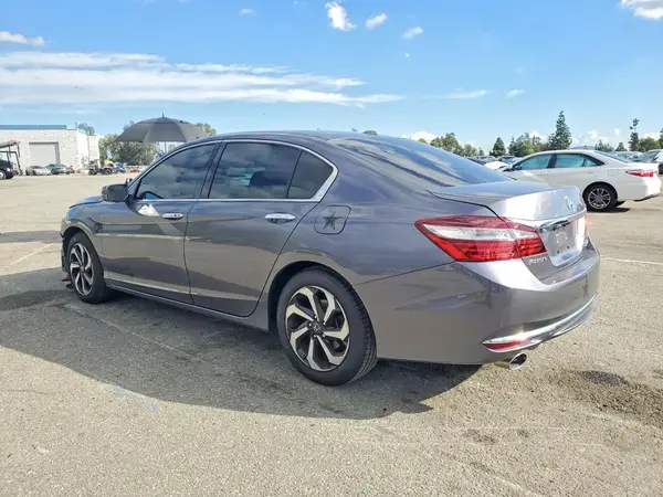 1HGCR3F0XGA032083 2016 HONDA ACCORD - Image 2