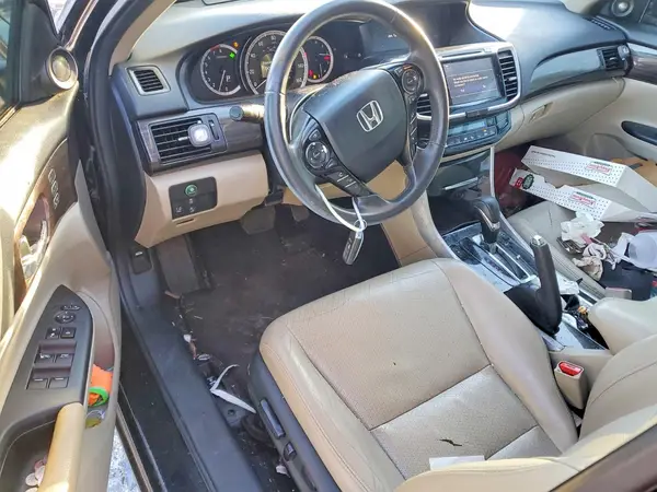 1HGCR3F0XHA009890 2017 HONDA ACCORD - Image 8
