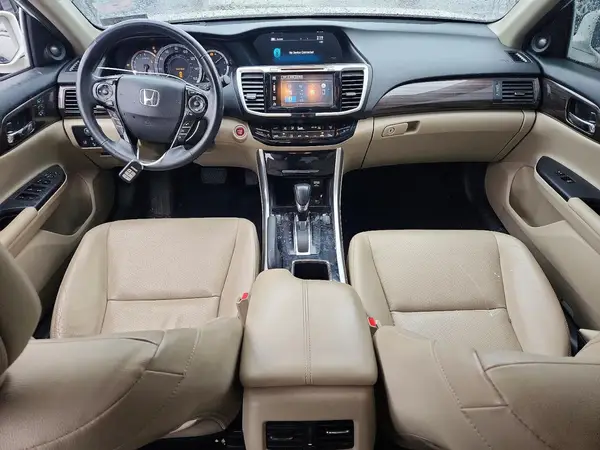 1HGCR3F0XHA021036 2017 HONDA ACCORD - Image 8