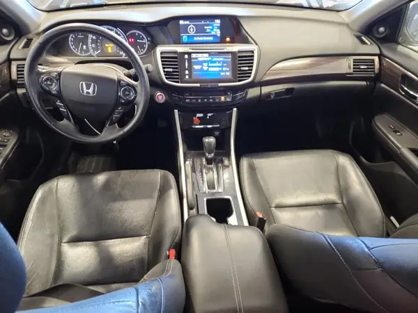 1HGCR3F0XHA035292 2017 HONDA ACCORD - Image 8