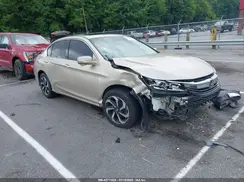 1HGCR3F0XHA036829 2017 HONDA ACCORD