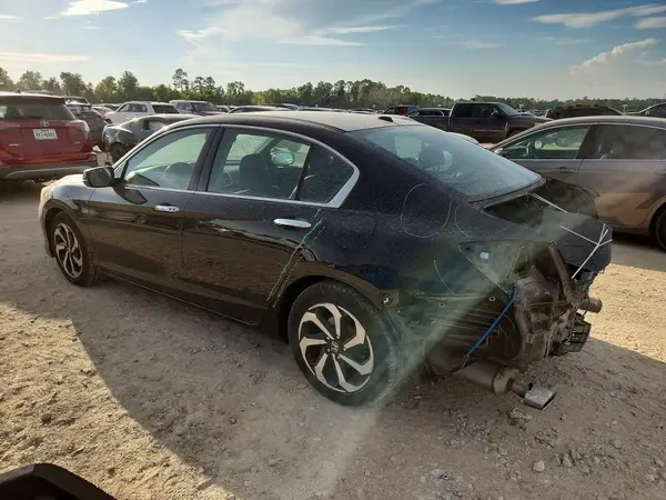 1HGCR3F80GA003701 2016 HONDA ACCORD - Image 2