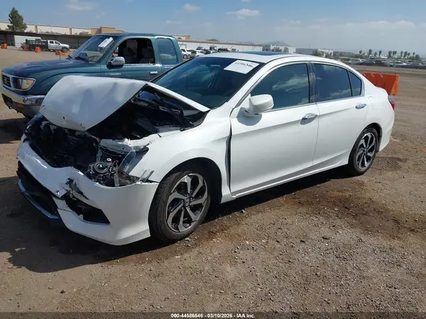 1HGCR3F80GA009854 2016 HONDA ACCORD - Image 2