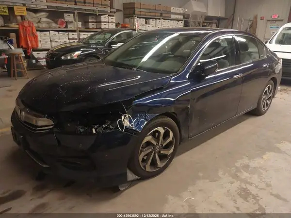 1HGCR3F80GA029621 2016 HONDA ACCORD - Image 2