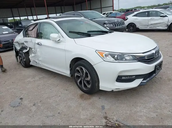 1HGCR3F80GA033961 2016 HONDA ACCORD - Image 1