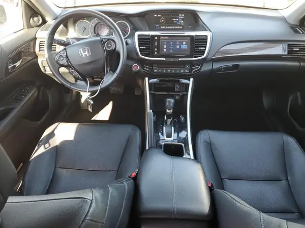 1HGCR3F80HA000184 2017 HONDA ACCORD - Image 8