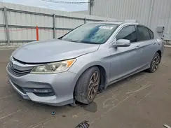 1HGCR3F80HA007006 2017 HONDA ACCORD