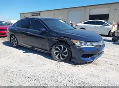 1HGCR3F80HA009712 2017 HONDA ACCORD