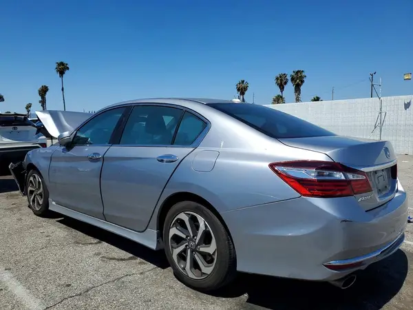 1HGCR3F80HA016269 2017 HONDA ACCORD - Image 2