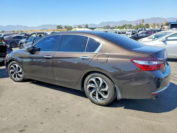 1HGCR3F80HA030396 2017 HONDA ACCORD - Image 2