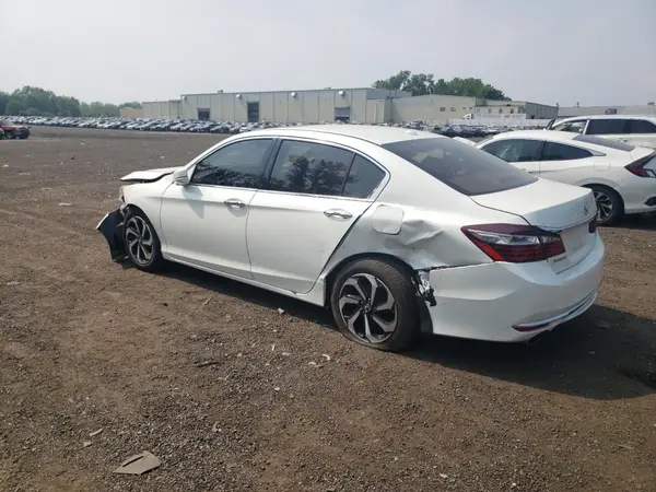 1HGCR3F80HA030947 2017 HONDA ACCORD - Image 2