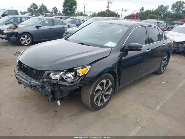 1HGCR3F80HA035193 2017 HONDA ACCORD - Image 2