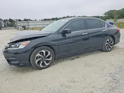 1HGCR3F80HA038692 2017 HONDA ACCORD